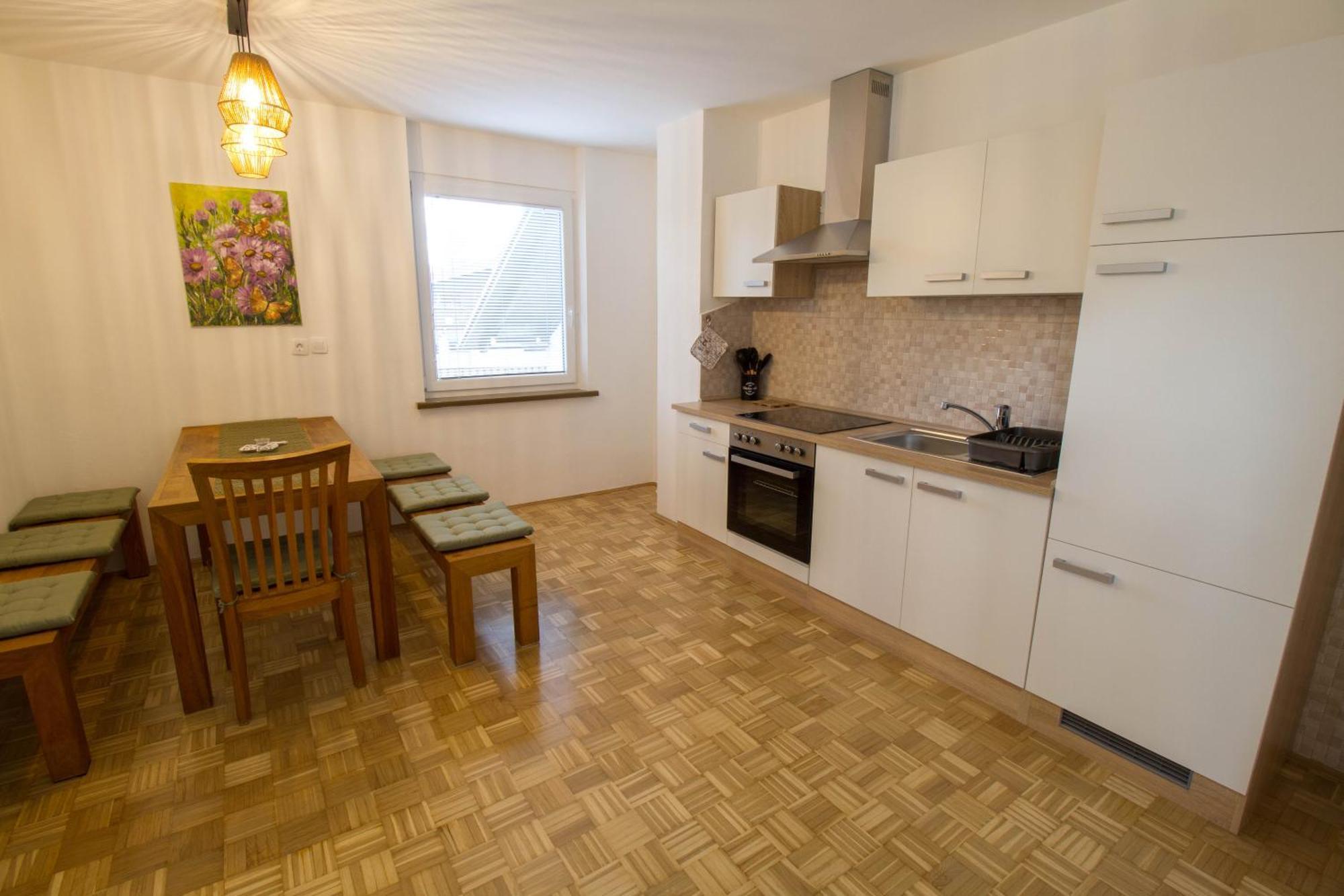 Apartma Pri Klari Appartement Kocevje Buitenkant foto